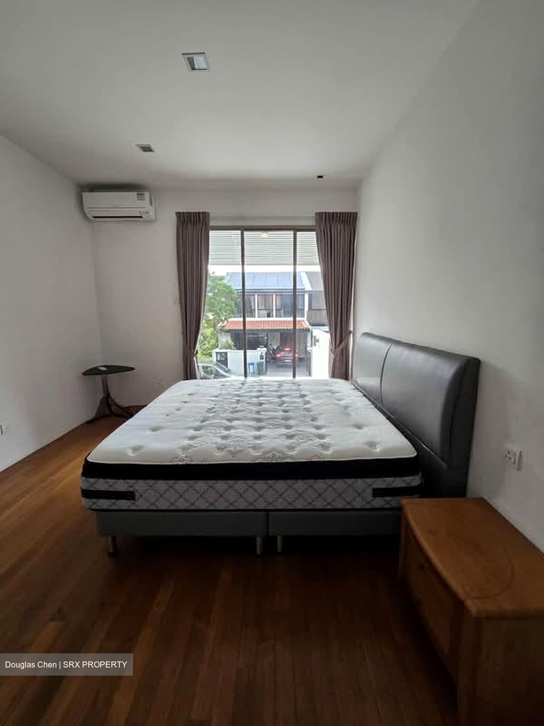 Siglap Park (D15), Terrace #553296281